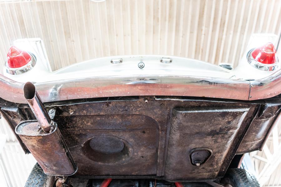 Днище и подвеска Auto Union 1000 SP Coupe 1960 года  (фото 68 из 84)